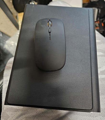 Boxed Lenovo Legion Y700 8.8" 144Hz Snapdragon 8 Gen 1 512GB 16GB RAM Tablet - Picture 10 of 10
