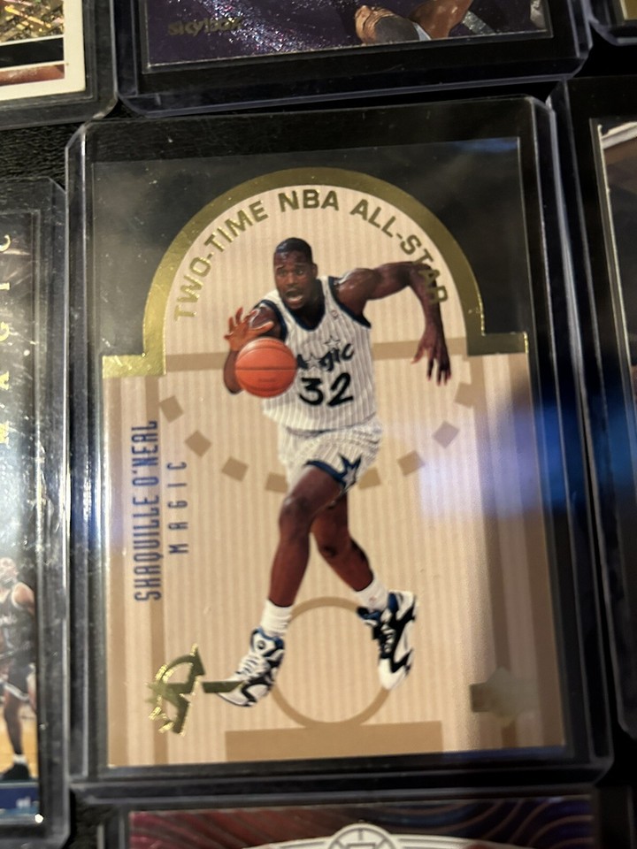 Shaquille O’Neal Basketball Card Lot 100+ Cards. Rookies Electric Gold
