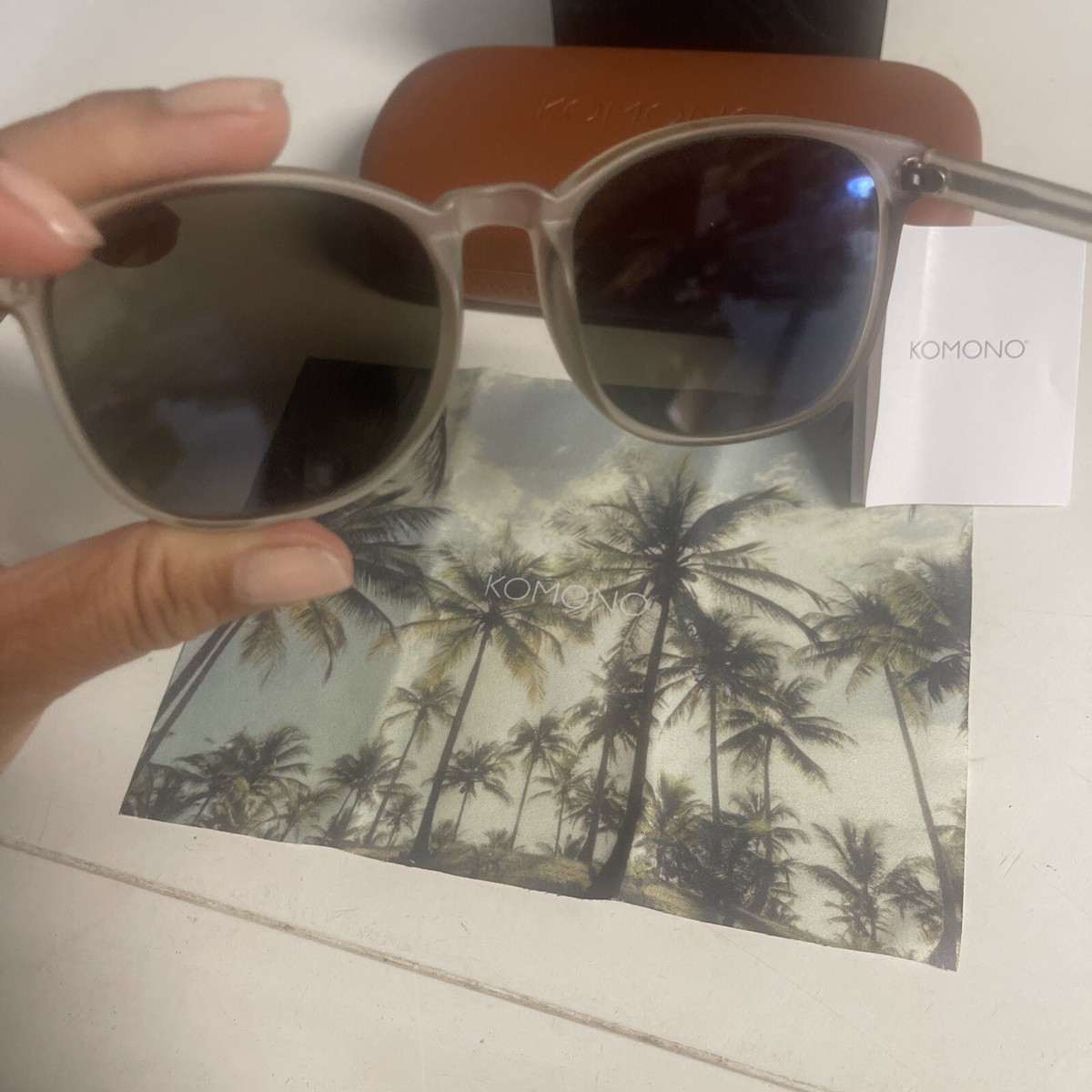 KOMONO sunglasses Urkel Palms (NEW) green print Komono The Urkel Sunglasses | eBay main image 3