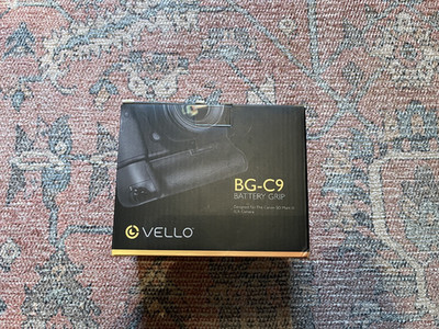 Vello BG-C9-2 Battery Grip For Canon Eos 5D Mark3, 5DS and 5DS R Cameras. 