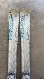 Volkl Unlimited AC1 Women’s Skis Light Grey/Blue 149cm With Marker M900 Bindings