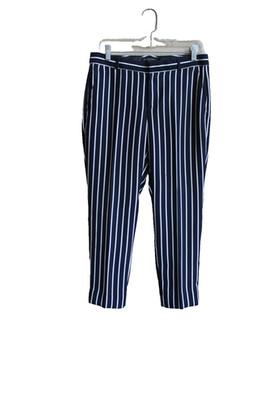 Banana Republic ''Avery'' Size 4S Navy Blue  White Pinstripe Cropped Pants
