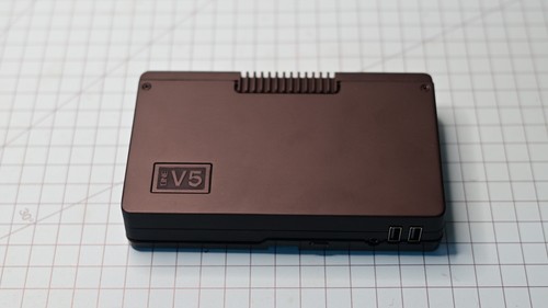 Raspberry Pi 5 (8GB) + Argon ONE V5 M.2 Gehäuse + 1TB SK hynix NVMe SSD