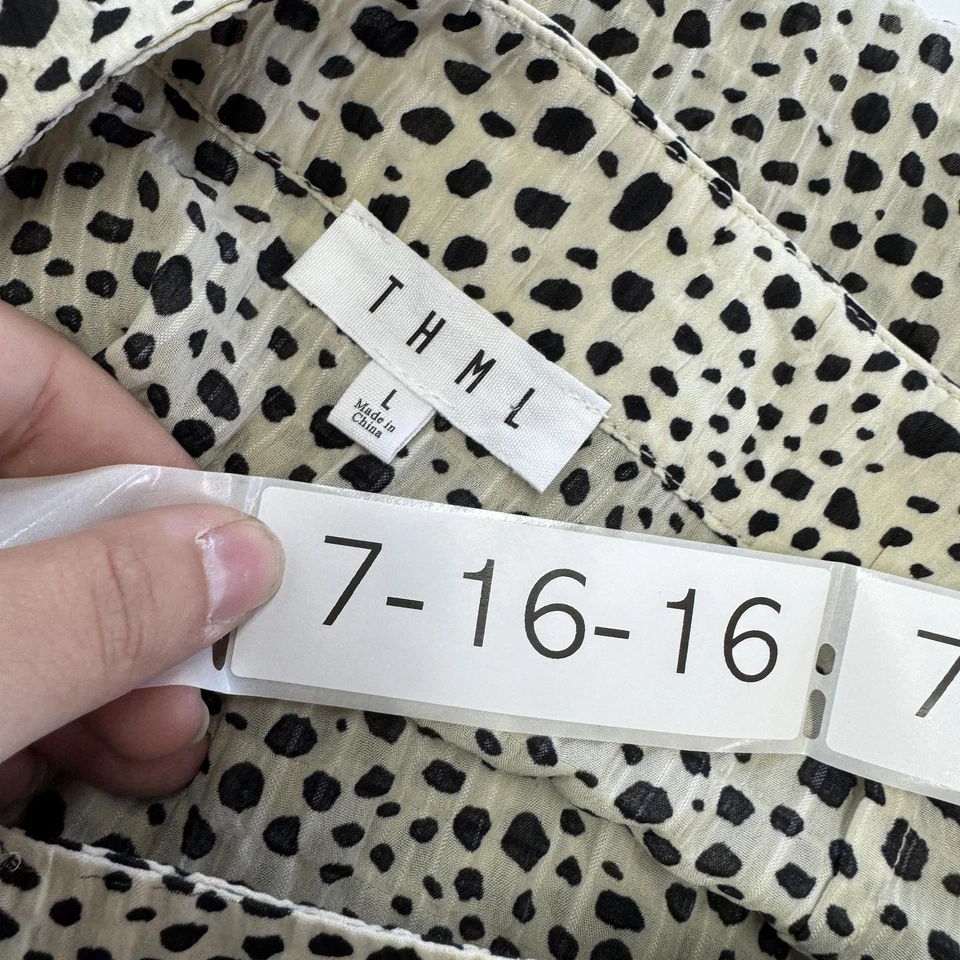Saia THML Feminina Grande Bege Preto Ponto Dálmata Envoltório Babado Midi Estampa Boho - Imagem 3 de 4