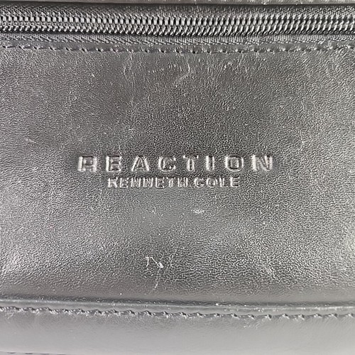 Toiletry Bag Kenneth Cole Reaction Leather Case Travel Bag Black 10”x6”x3” - Picture 2 of 10