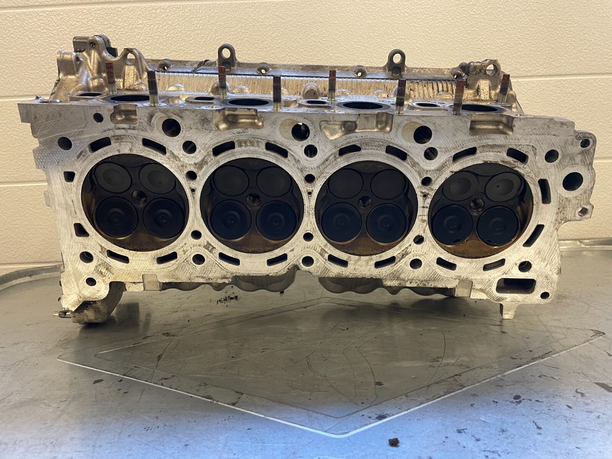 2018-2021 Toyota Tundra 5.7L V8 3UR-FE Left Hand Cylinder Head