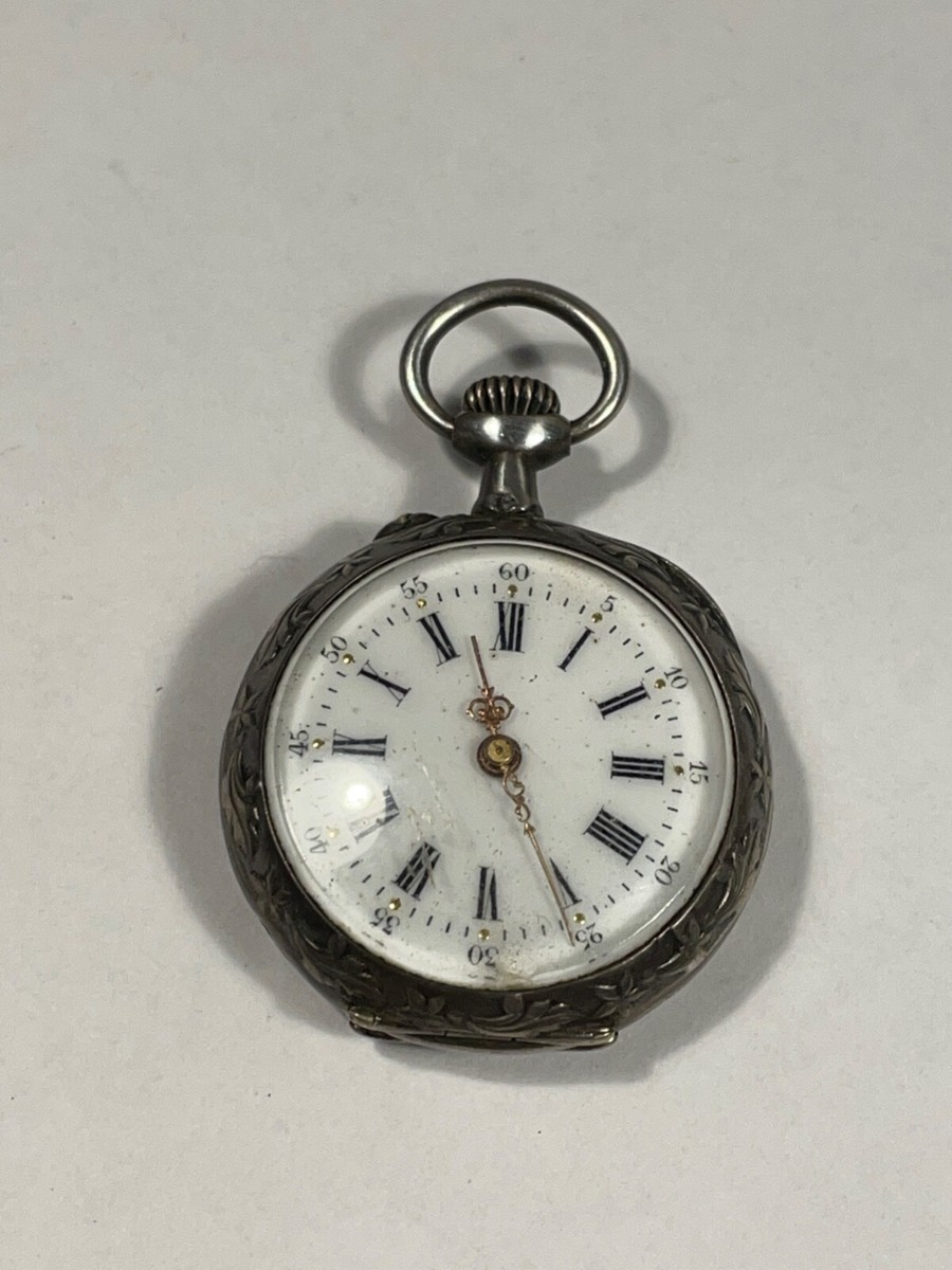 Montre à Gousset En Argent Ancienne - Nécessite Révision Ou Pour Pièces - Occasion Vintage