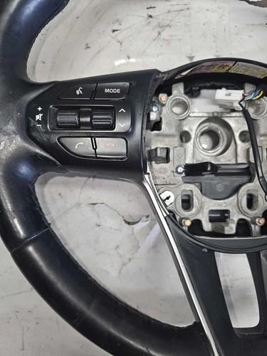 16 17 18 KIA SORENTO Steering Wheel BLACK LEATHER w/o Heat w/o Adaptive Cruise - Picture 5 of 7