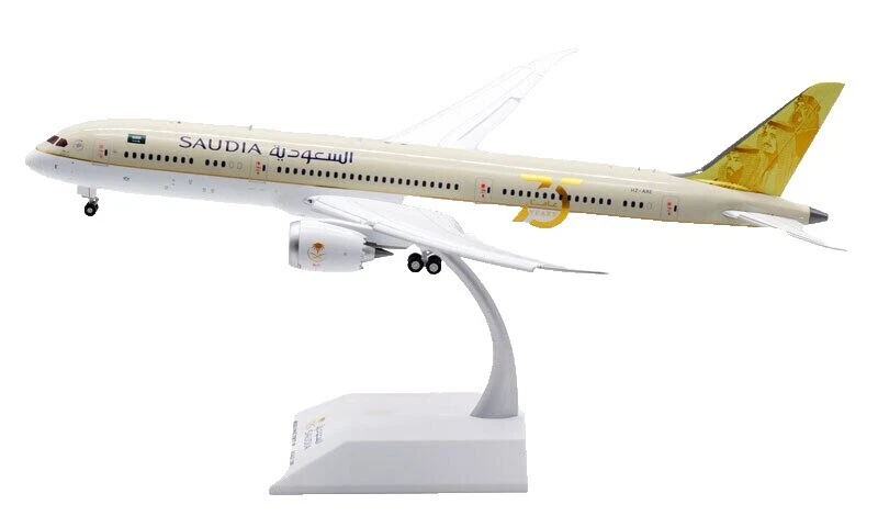 Boeing Diecast Aircraft & Spacecraft 1:200 Scale with Stand