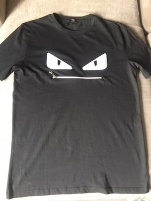 Fendi Black White eyes zip detail t 