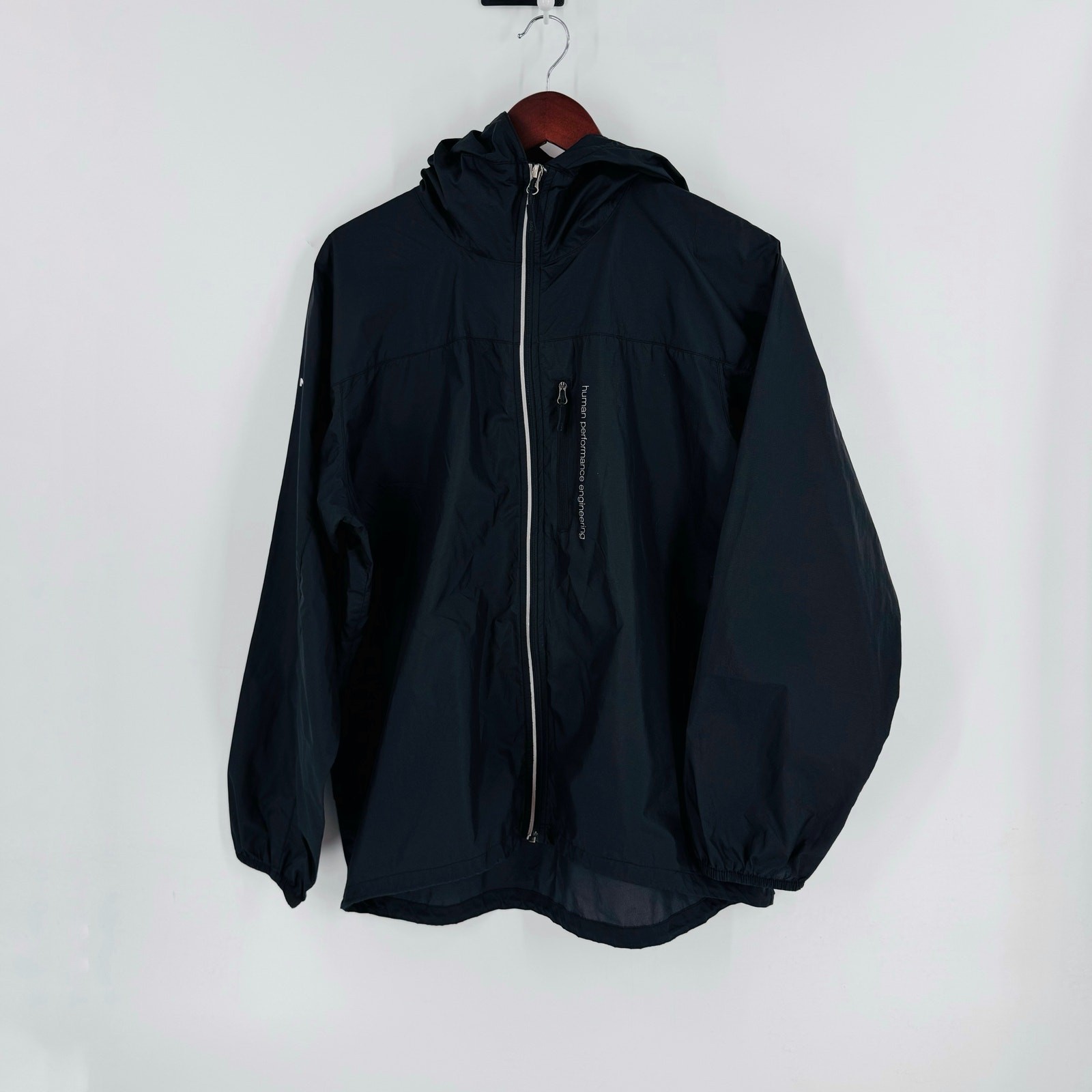 Human Performance Engineering Pullover Nylon Ligh… - image 1