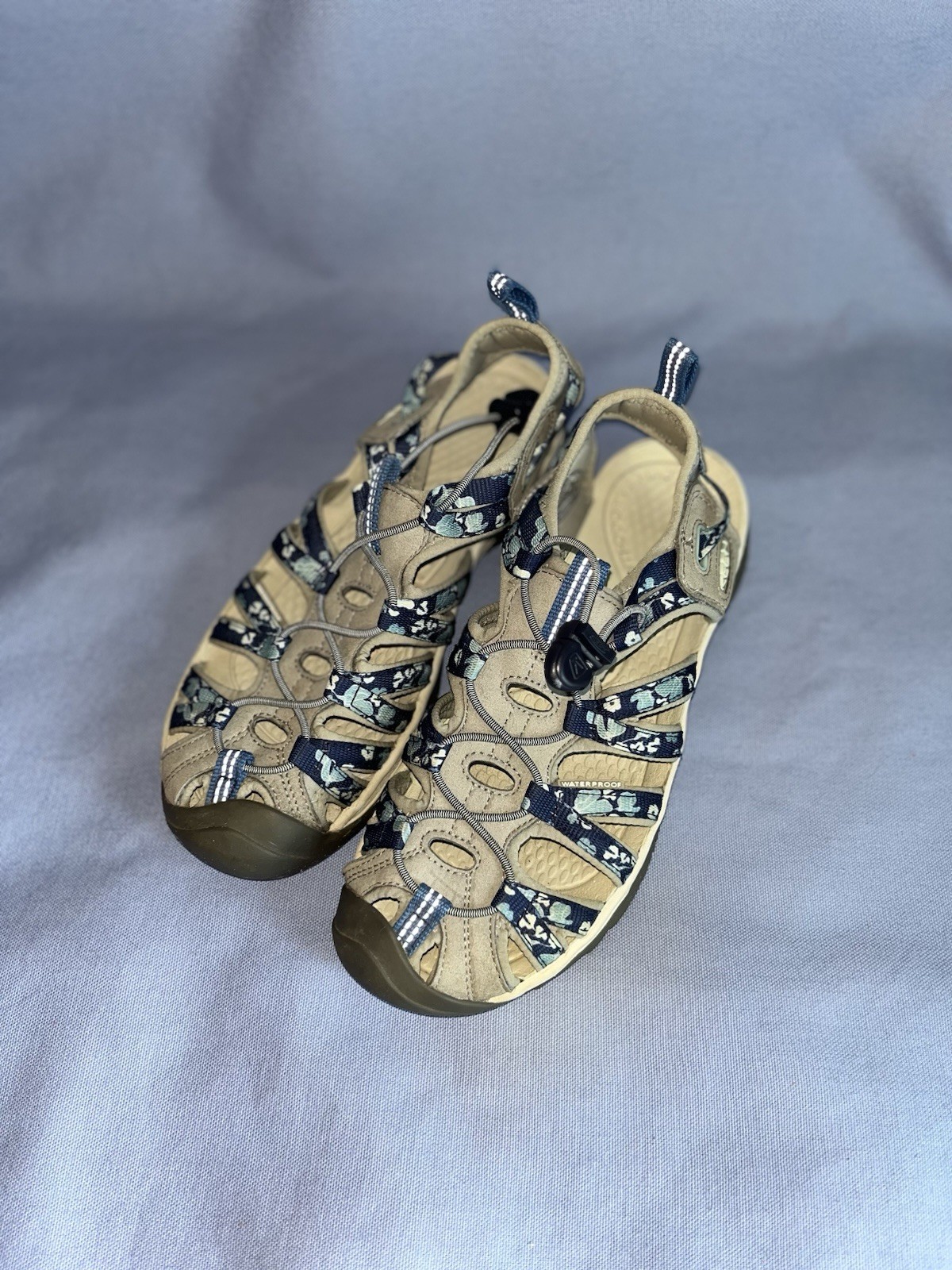 KEEN Whisper Sandali Donna Taglia 8 Grigio Blu Floreale Impermeabili.