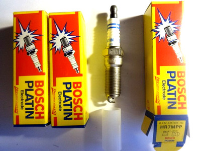 Zündkerze Zündung Bosch Platin HR7MPP 0242235604 3 Stück Elektrodenabstand 1,3mm