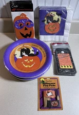Lot Of 14 Vintage Halloween Party Goods Supples New Old Stock