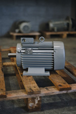 Moteur VEM 4kW - 1500tr/min - Reconditionné - Garantie