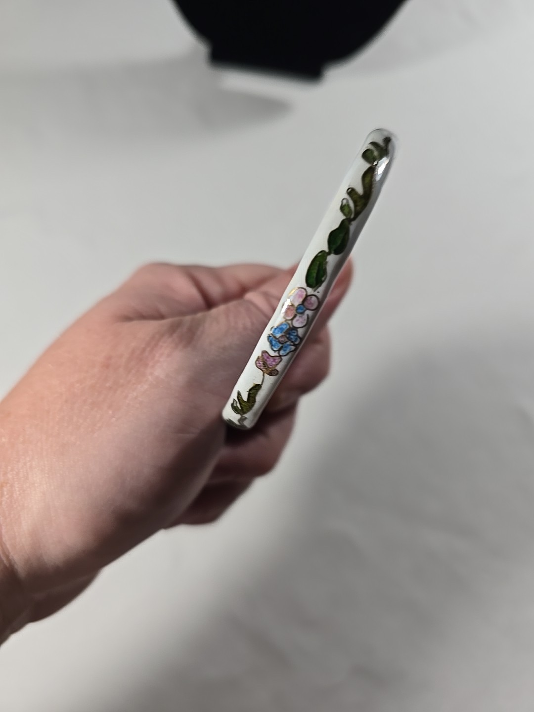 Vintage Cloisonne Bangle Stackable Bracelet White… - image 6