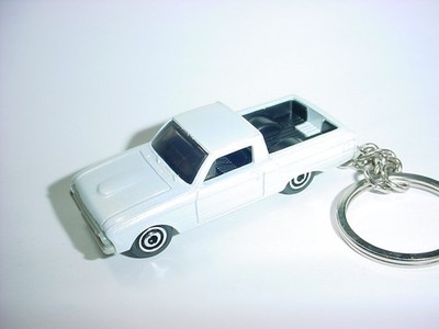 HOT 3D 1961 FORD FALCON RANCHERO CUSTOM KEYCHAIN key keyring BLING Hot Wheels 61
