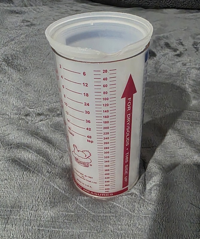 The Pampered Chef Measure All Cup Measure Liquid Dry & Solid #2225 2 Cups