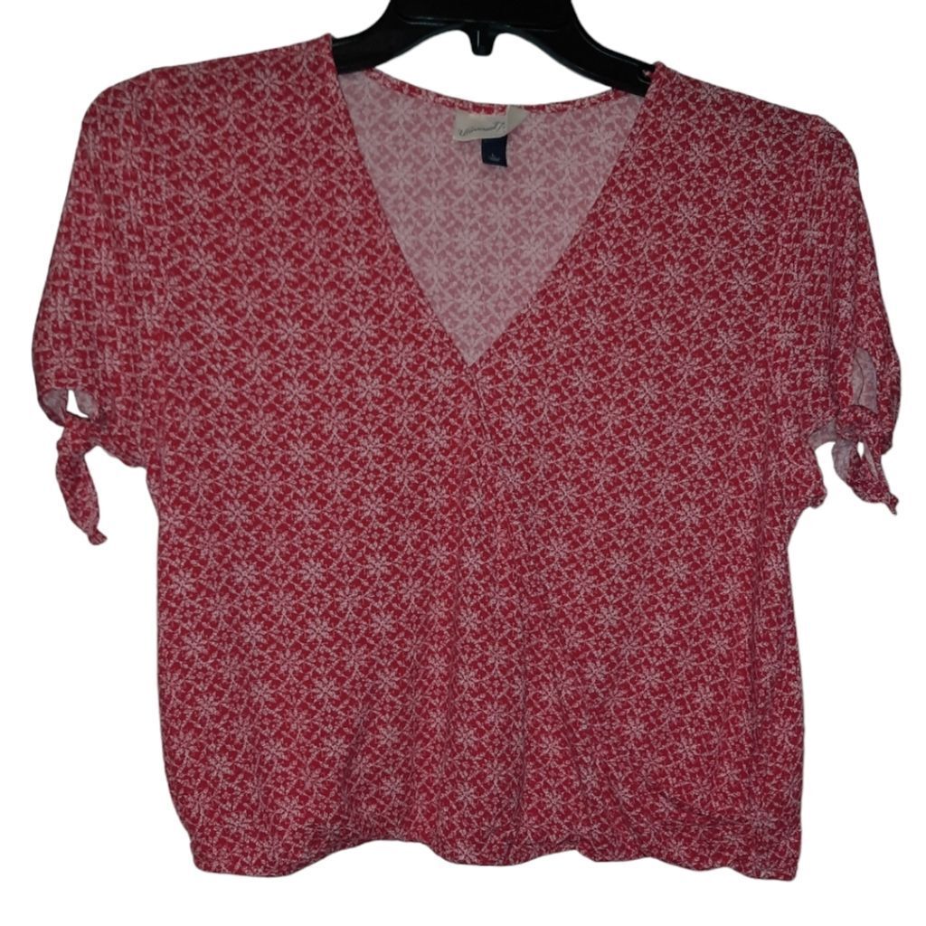 Universal Thread Red Cropped Top Size Large - image 2