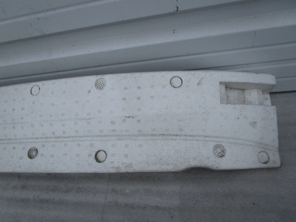 2003 04 2005 2006 07 2008 Infiniti FX FX35 FX45 parachoques trasero OEM amortiguador espuma Foto 3 de 4