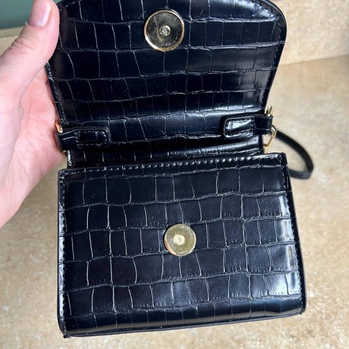 Aldo Bordo Top Miniature Satchel Crossbody Bag Black Faux Croc Edgy - Picture 3 of 15