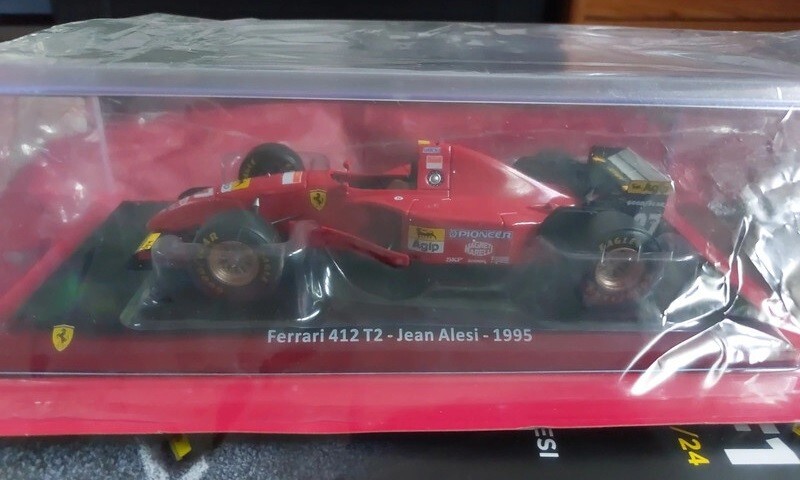 F1 Ferrari 412T2 Jean Alesi 1995 miniature haut de gamme en métal coulé 1/24
