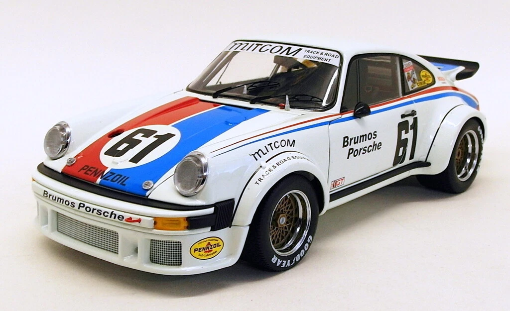 Schuco 1/18 Scale 45 003 3800 - Porsche 934 RSR - #61 Brumos