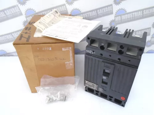 GE - TED136030WL - 30A, 3 Pole, 240-600 VAC - 18kA@480 - (NEW OLD STOCK in BOX)