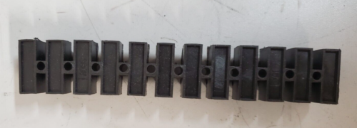 55 Qty. of Werit 12 Bank Wire Connectors Screw Terminal Block 15A 380V (55 Qty) - Picture 4 of 10
