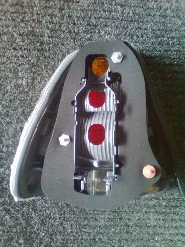 BMW 3er E46 Compact Rückleuchte NEU! Rücklicht rechts Bosch 0319316144 - Bild 2 von 2