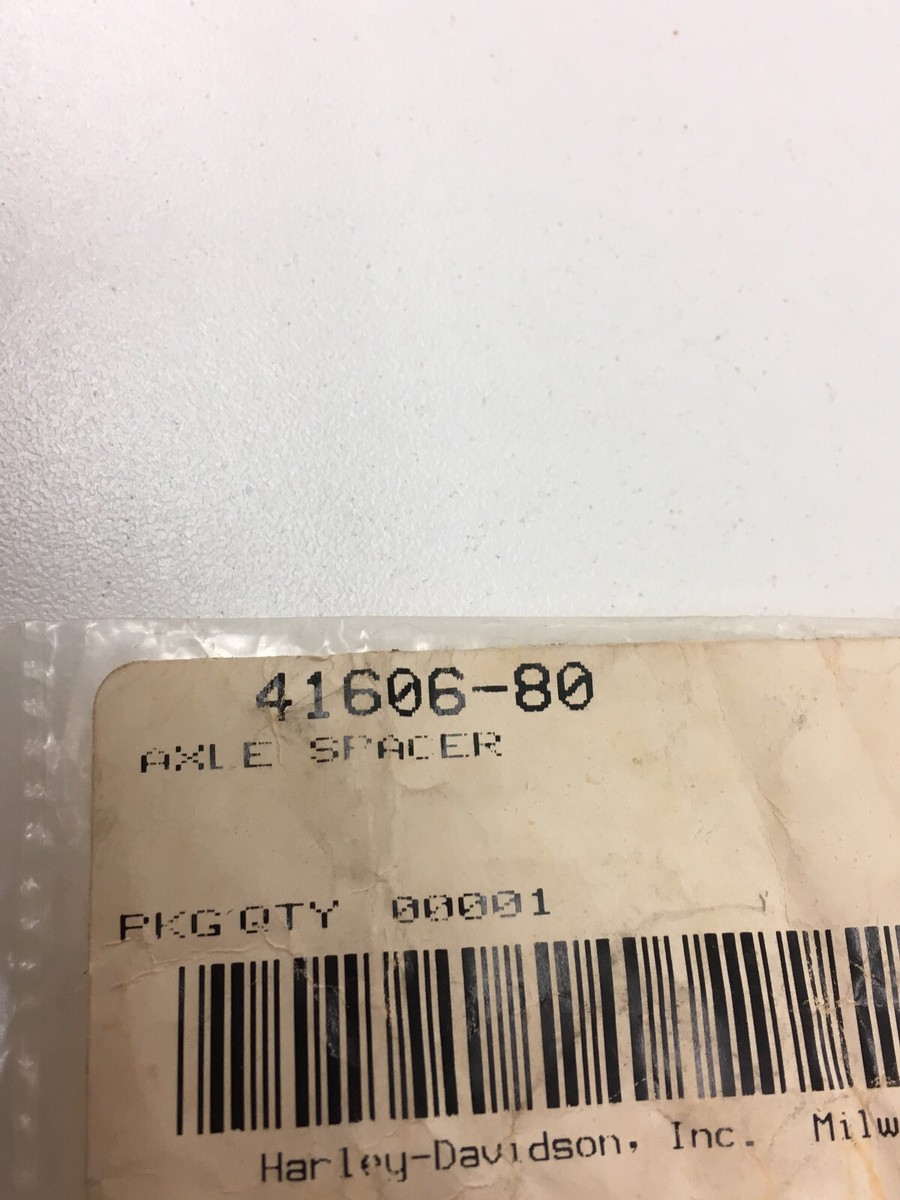 You NOS OEM Genuine Harley Davidson Rear Axle Left Spacer P/N