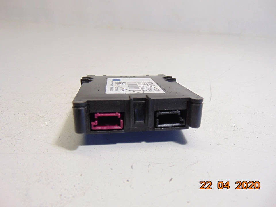 Mercedes Classe Gl X164 Antenna Amplificatore A1648701789 Usato 2008 - Immagine 4 di 4