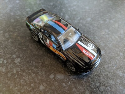 Hot Wheels FYF69 2019 HW Race Team 7/10 Ford 2010 Shelby GT500 Super Snake #192