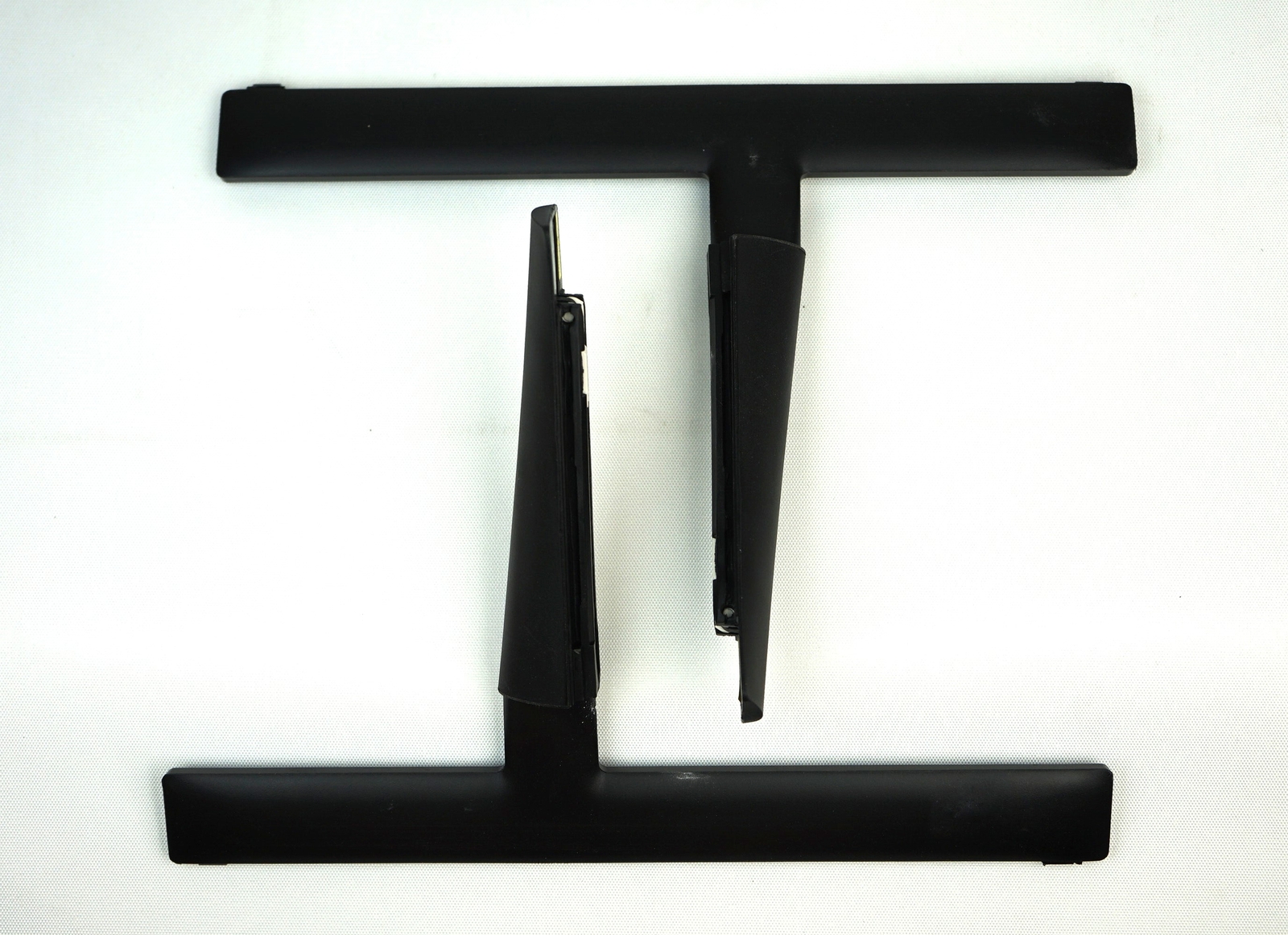 81302-045942381302-0459523 Oem Сменные ножки подставки для 55uq7570puj - 2790₽