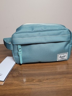 Herschel Supply Co. Chapter Small Travel Kit