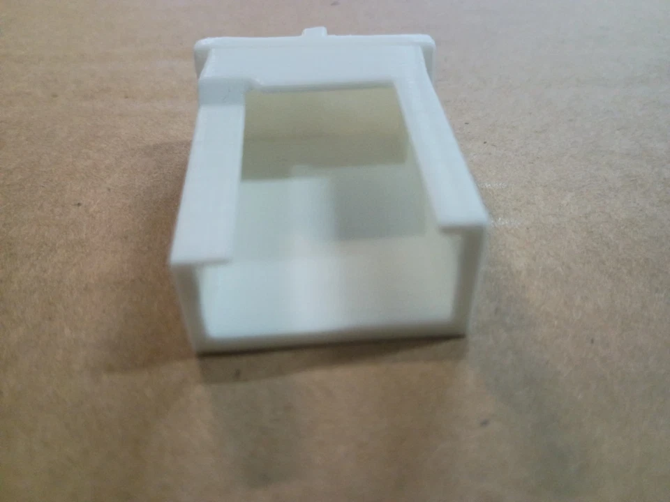 Juego de enchufes de cajón Merillat PAR de repuesto Foto 4 de 4