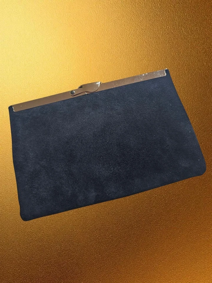 Bolso sin asas Etra de colección de los años 60 de cuero negro genuino gamuza para mujer Foto 2 de 4