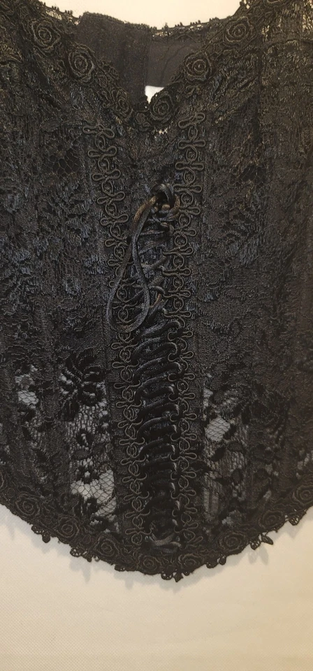 Corsé Bustier de encaje negro para mujer Shirley Of Hollywood 34 M bruja gótica coqueta Foto 3 de 4