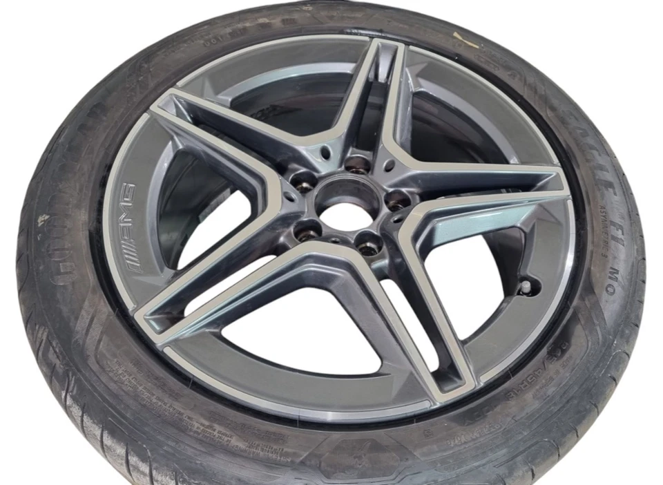 Original Mercedes W213 S213 18 Zoll AMG Sommerreifen Felgen A2134016400 - Bild 4 von 4