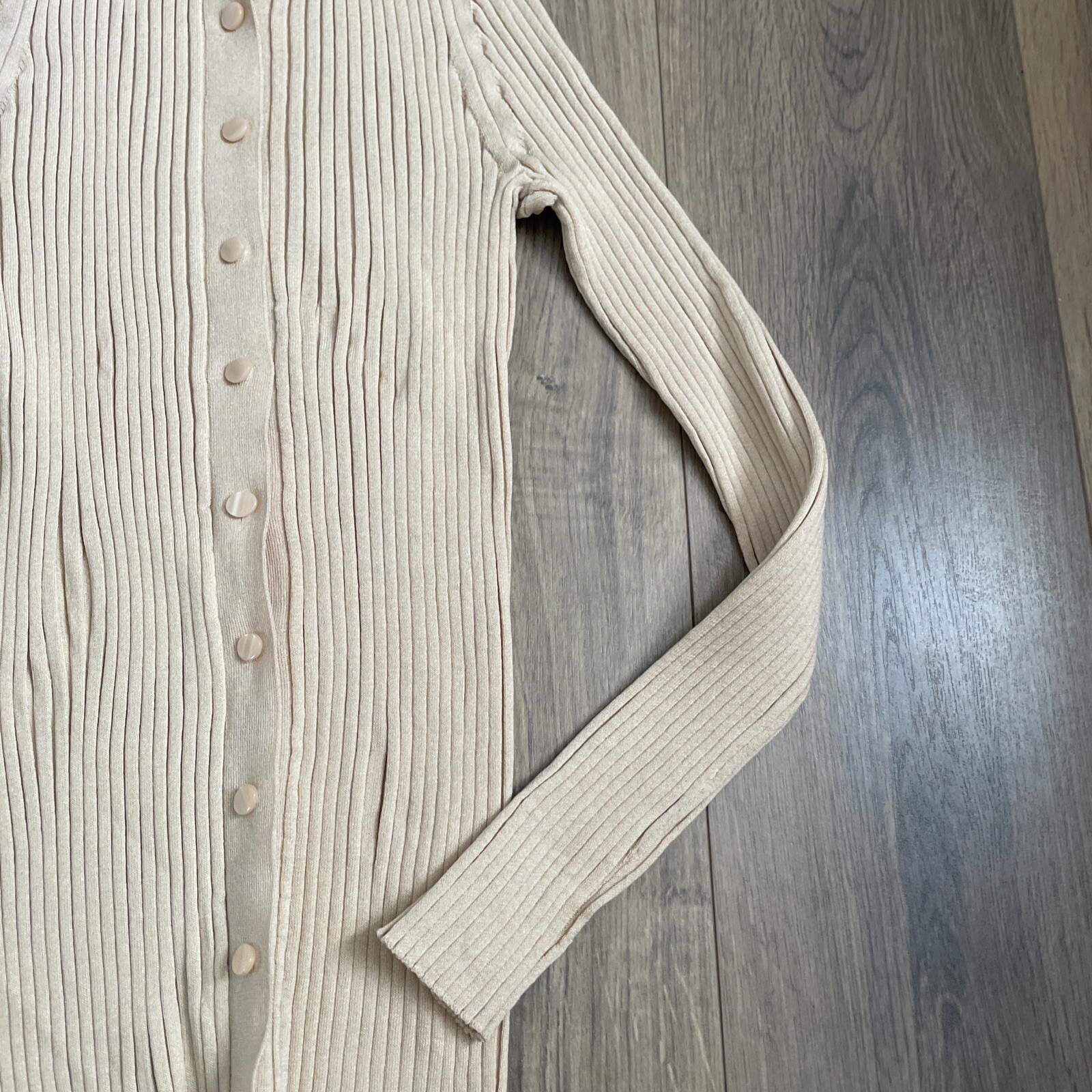 Vince Ribbed Collared Top Fitted Button Front  Si… - image 7