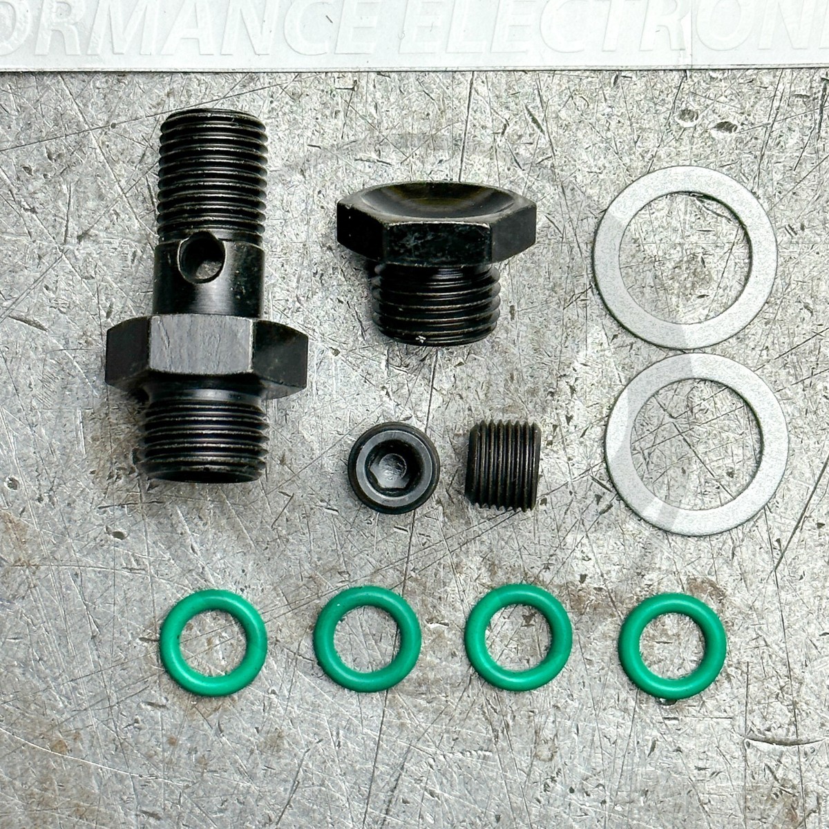 1996-2000 Honda Civic EK AEM Fuel Rail High Volume -6AN Hardware