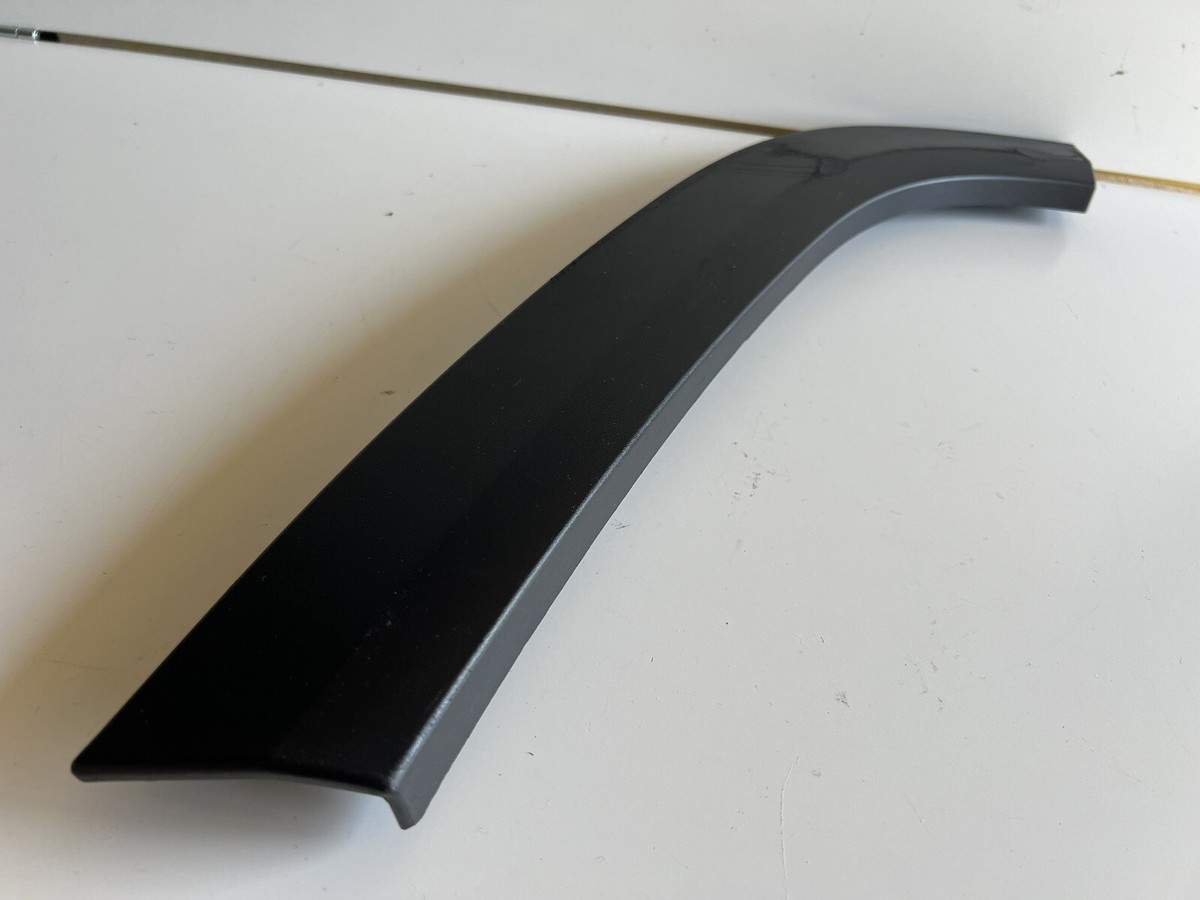 JEEP GRAND CHEROKEE L REAR LEFT QUARTER WHEEL ARCH FLARE JEEP GRAND CHEROKEE L REAR LEFT QUARTER WHEEL ARCH FLARE