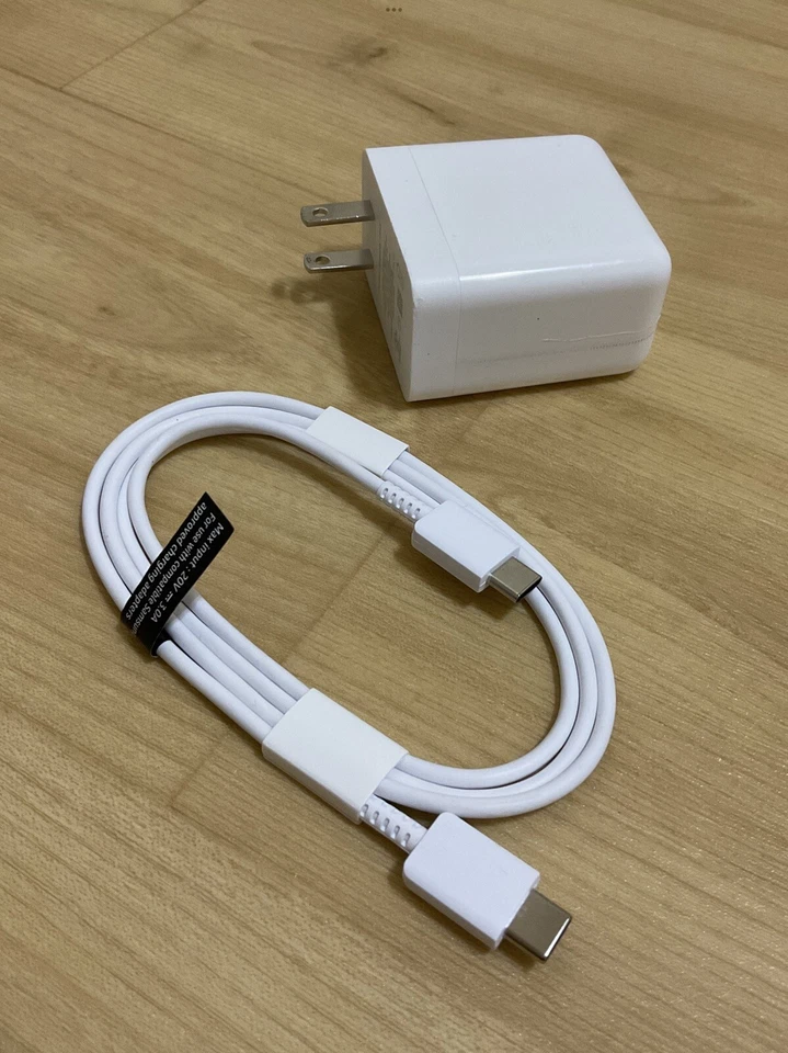 Official OnePlus 7 Pro Warp Charger and Cable, 65W Warp Charger with C -C Cable - Image 2 of 4