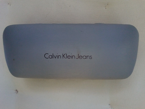 Brillenetui Calvin Klein für Sonnenbrille geeignet