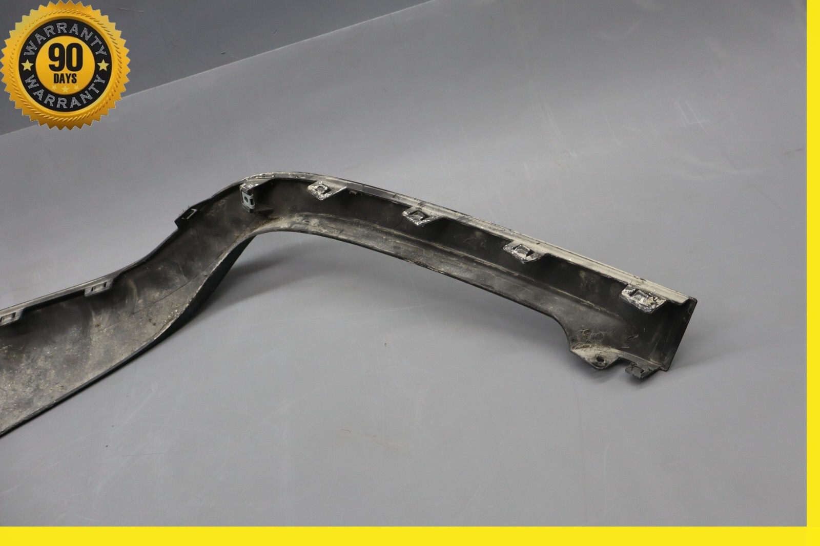 14-17 Maserati Quattroporte Rear Right Bumper Lower Molding Cover Shield Oem