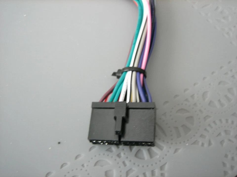 Planet Audio Wire harness for PNV9674,PNV9674RC for 20 Pins With SWC Jack - Image 4 of 4