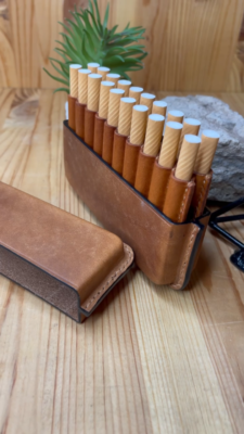 Leather handmade cigarette case PUEBLO premium leather