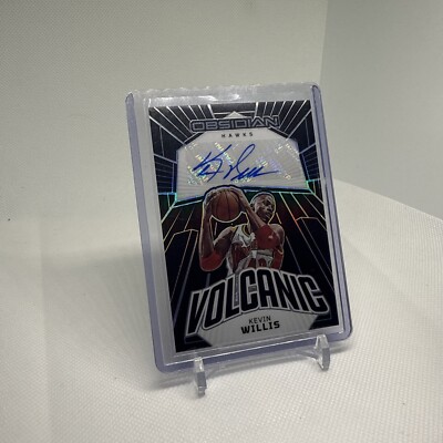 2022-23 Panini Obsidian Kevin Willis Volcanic Signatures #/99 Auto