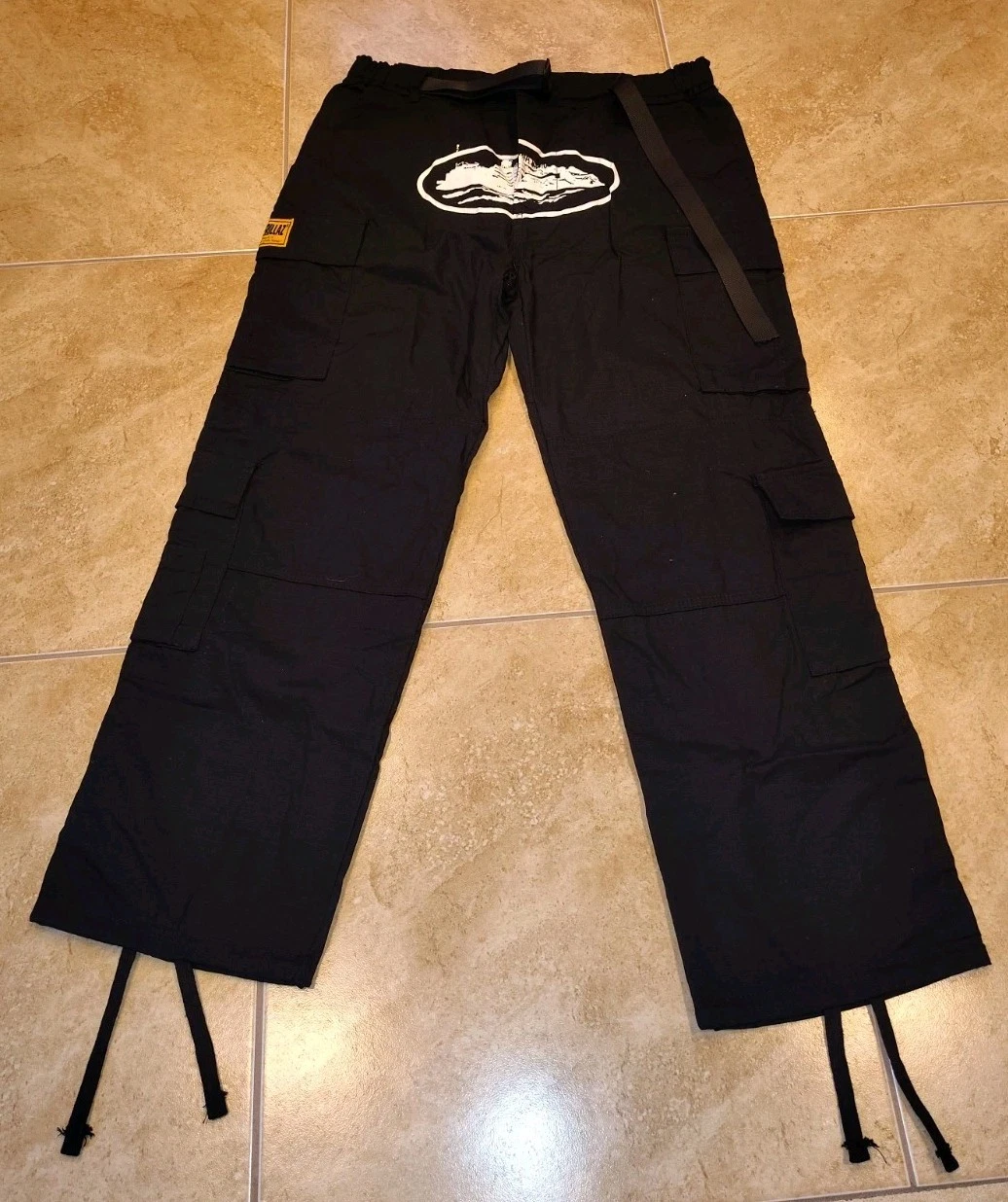 Corteiz Rules The World RTW Guerillaz Cargo Pants W/ Graphic Print & Adjustable
