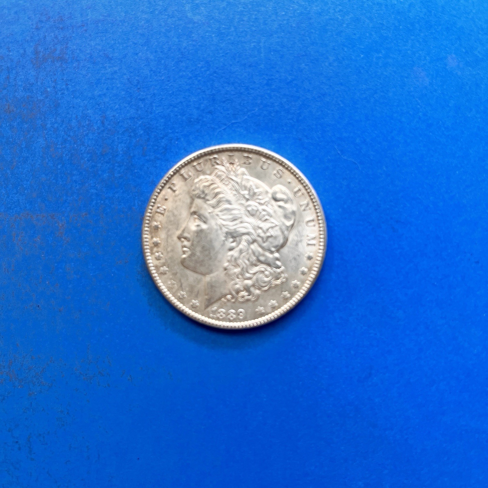 1889 MORGAN DOLLAR Silver Dollar